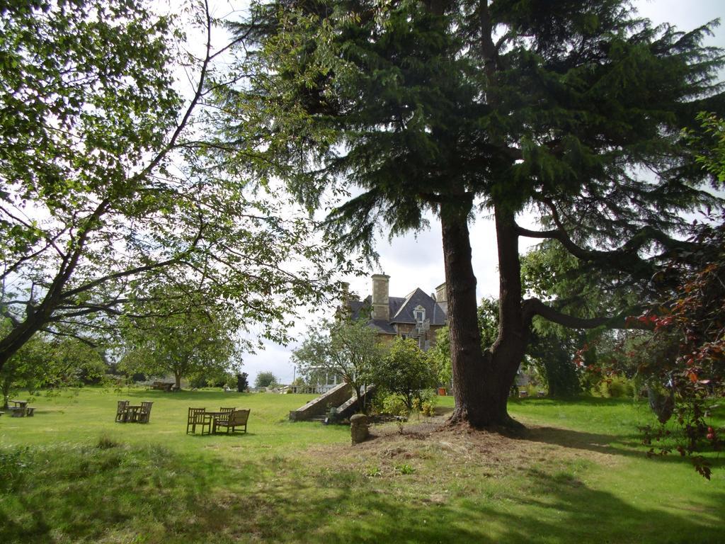 The House Near Bath Woolverton Exterior photo